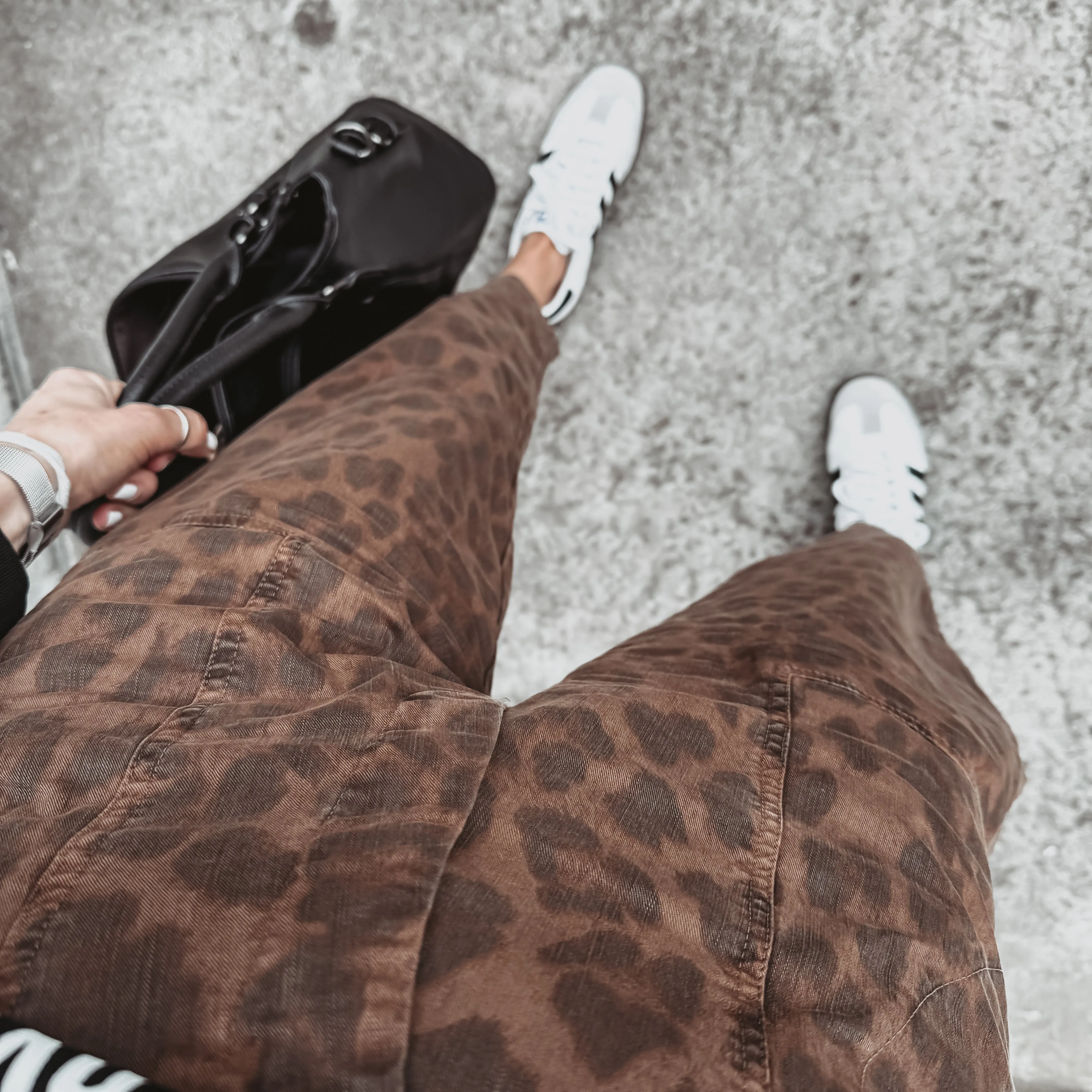 Slouchy Leopard jeans *NEW*