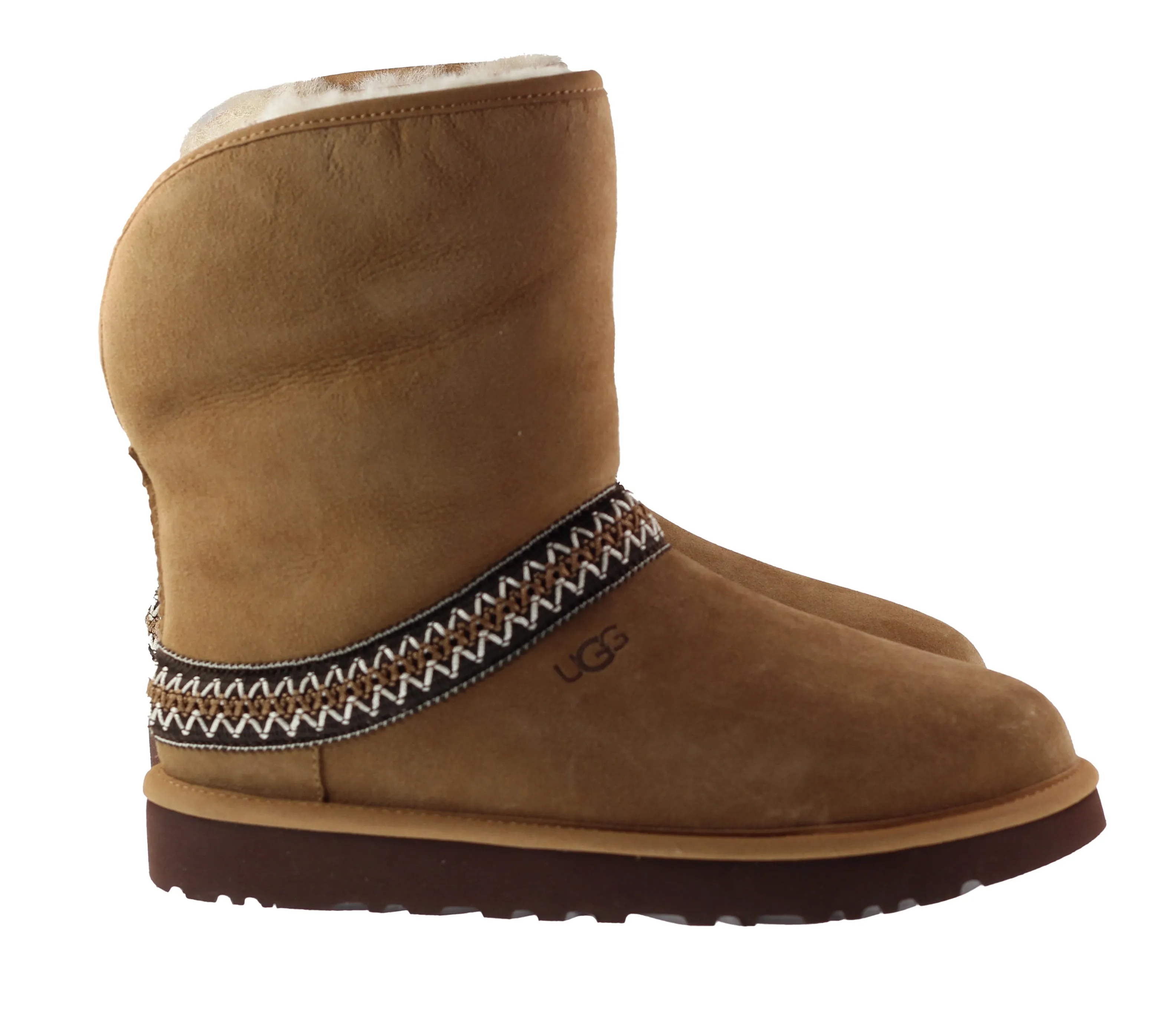 Ugg Boots Womens Classic Short Crescent Boot Chestnut